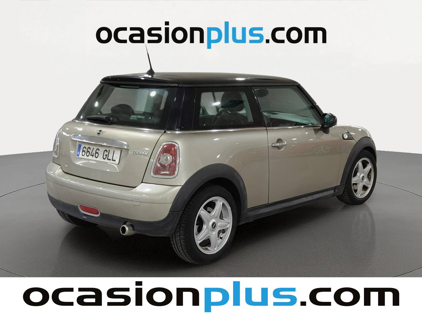 Foto trasera Mini MINI Mini MINI Cooper (120 CV) derecha