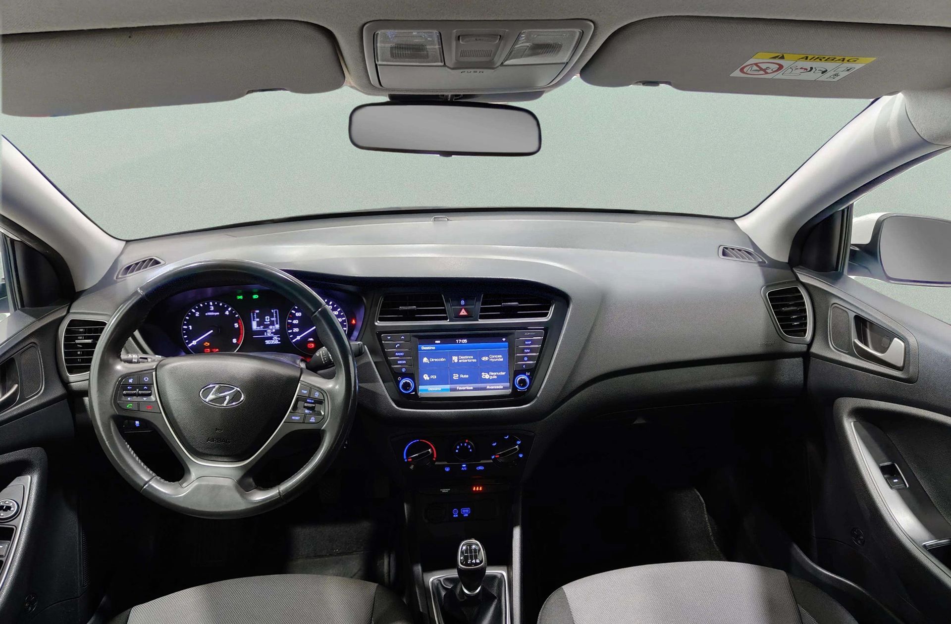 Hyundai i20 1.1 CRDi Link - foto 6