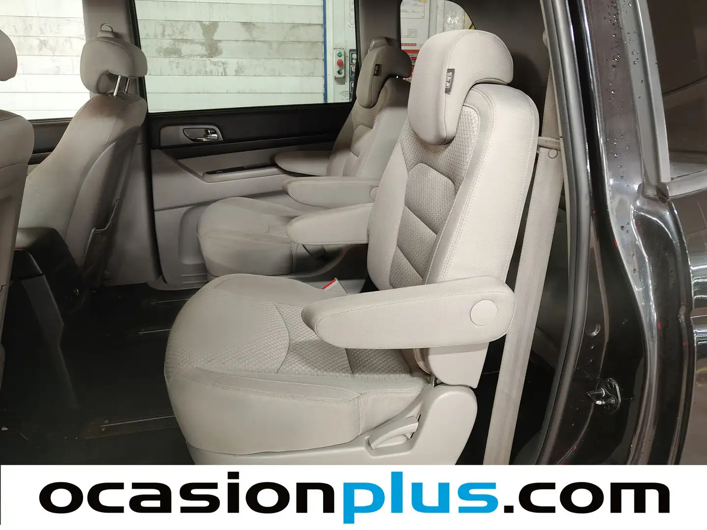 Foto SsangYong Rodius Ssangyong Rodius D22T Line  (178 CV) 7 plazas