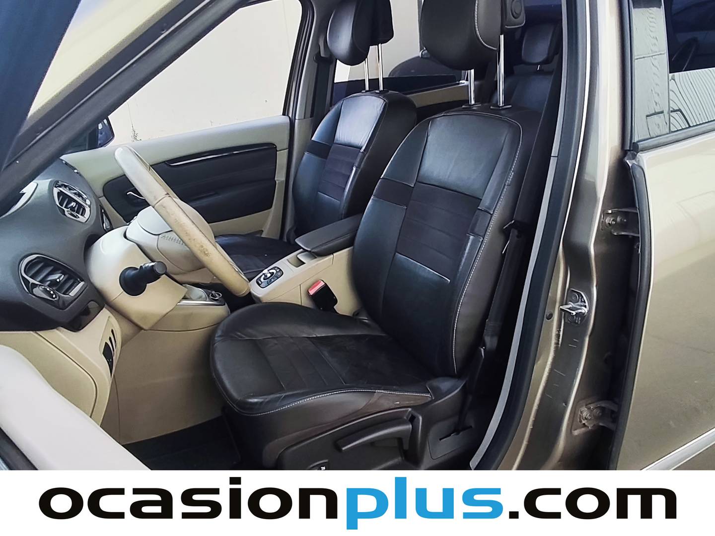Foto asientos delanteros Renault Scénic Renault Scenic Dynamique Energy dCi (110 CV)