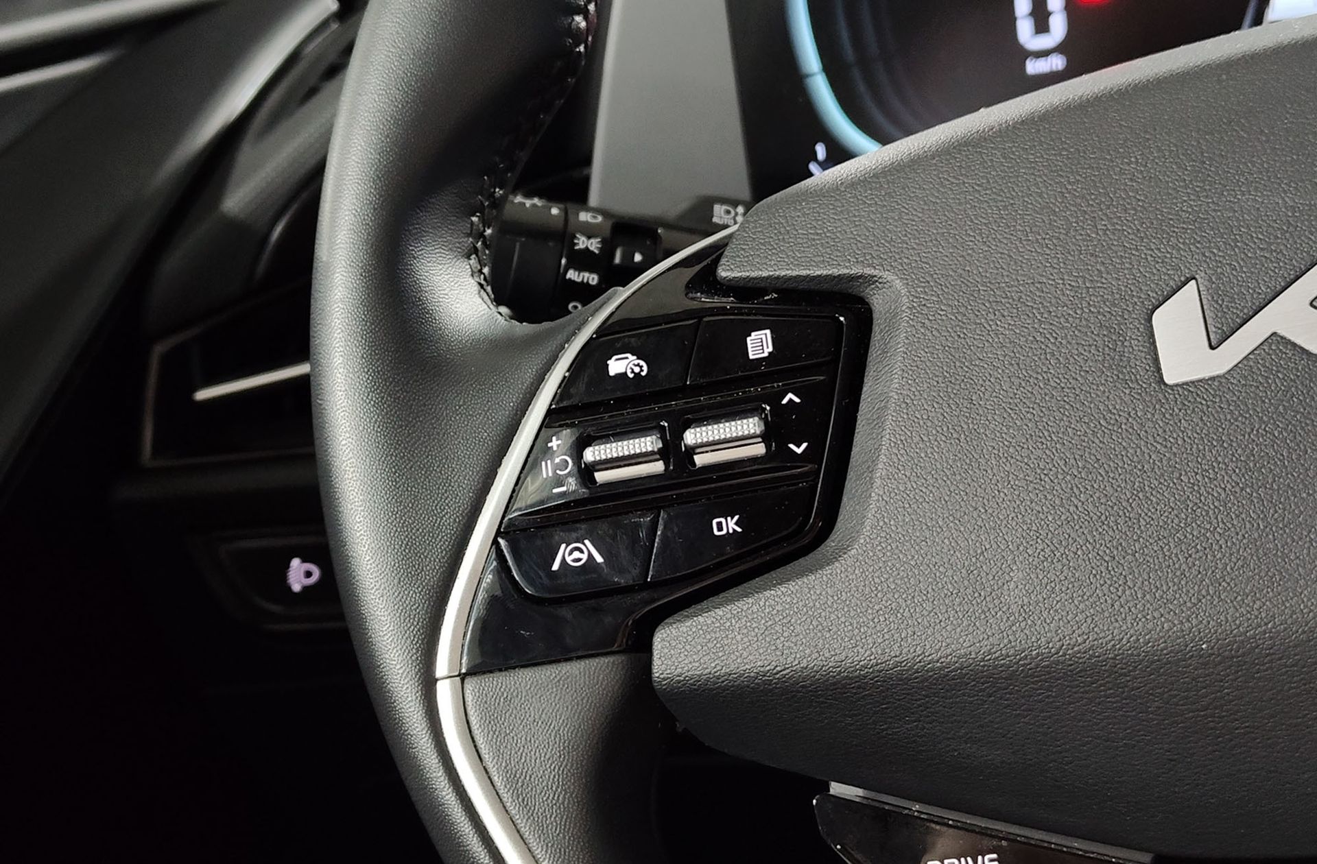 Kia Niro 1.6 GDi HEV Concept - foto 28