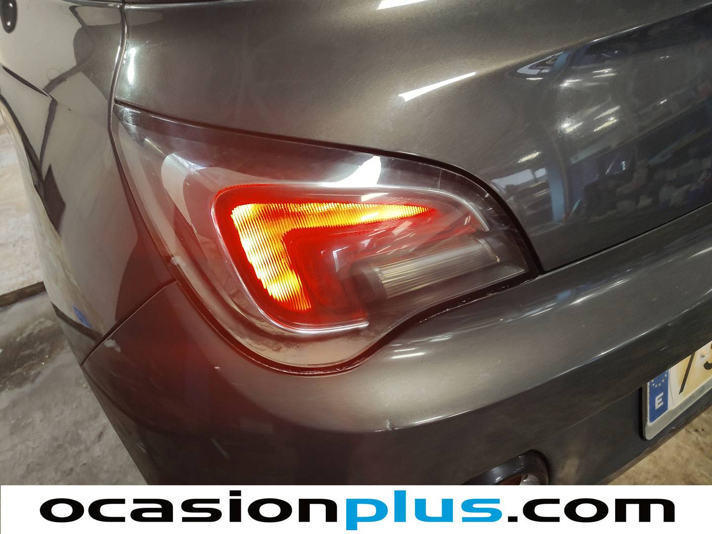 Foto Opel Adam Opel Adam 1.4 XEL Glam (87 CV)