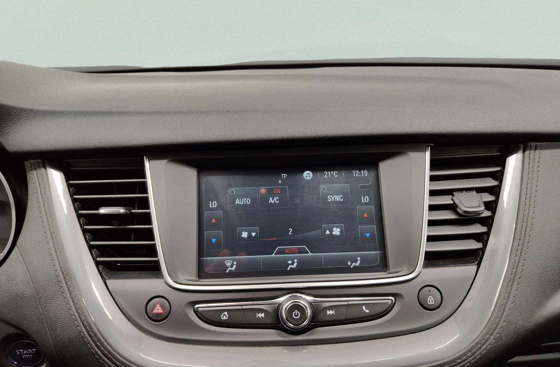 Opel Grandland 1.2 Turbo ecoTEC Excellence - foto 31