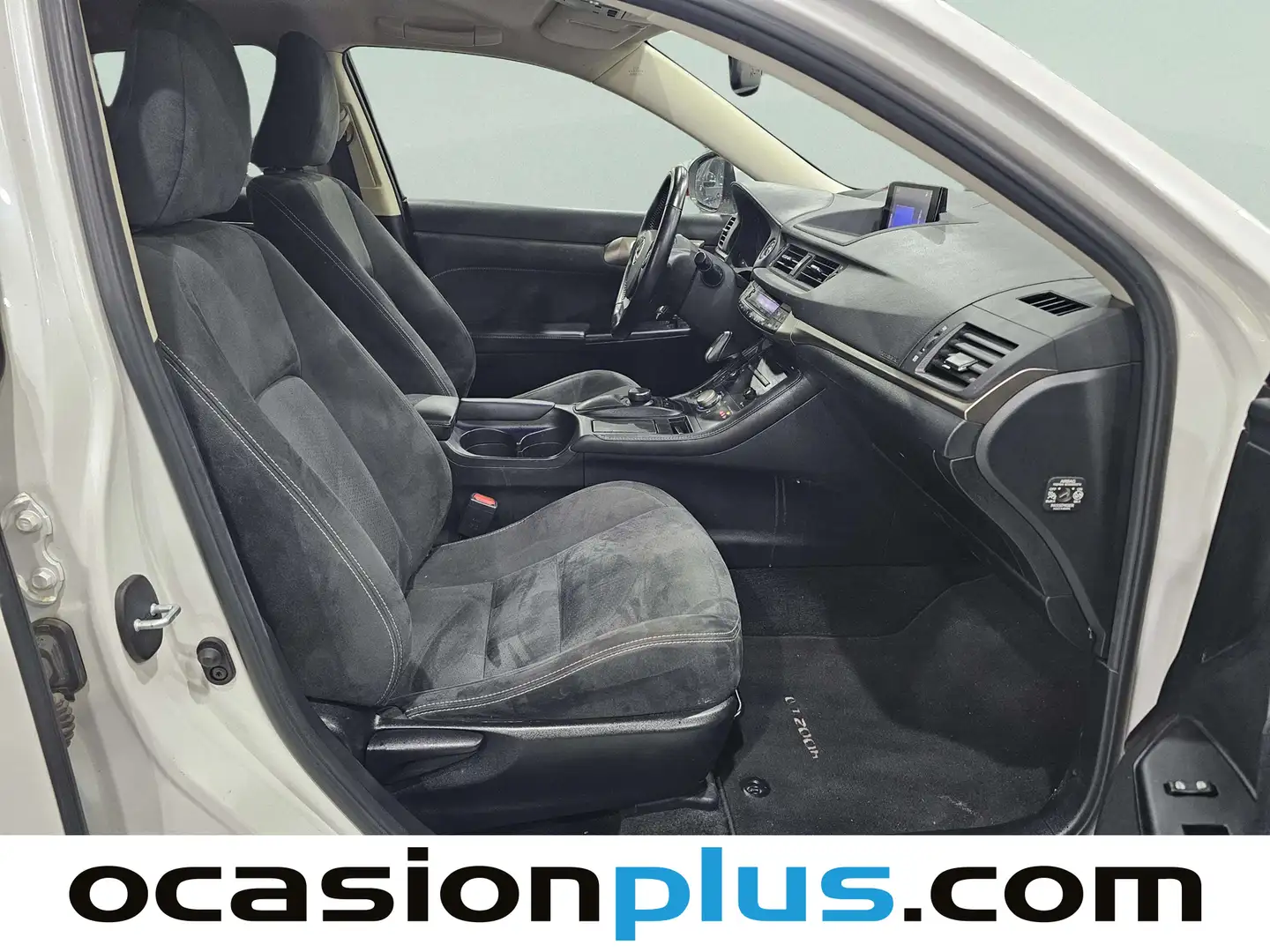 Foto Lexus CT Lexus CT 200h Business (136 CV)