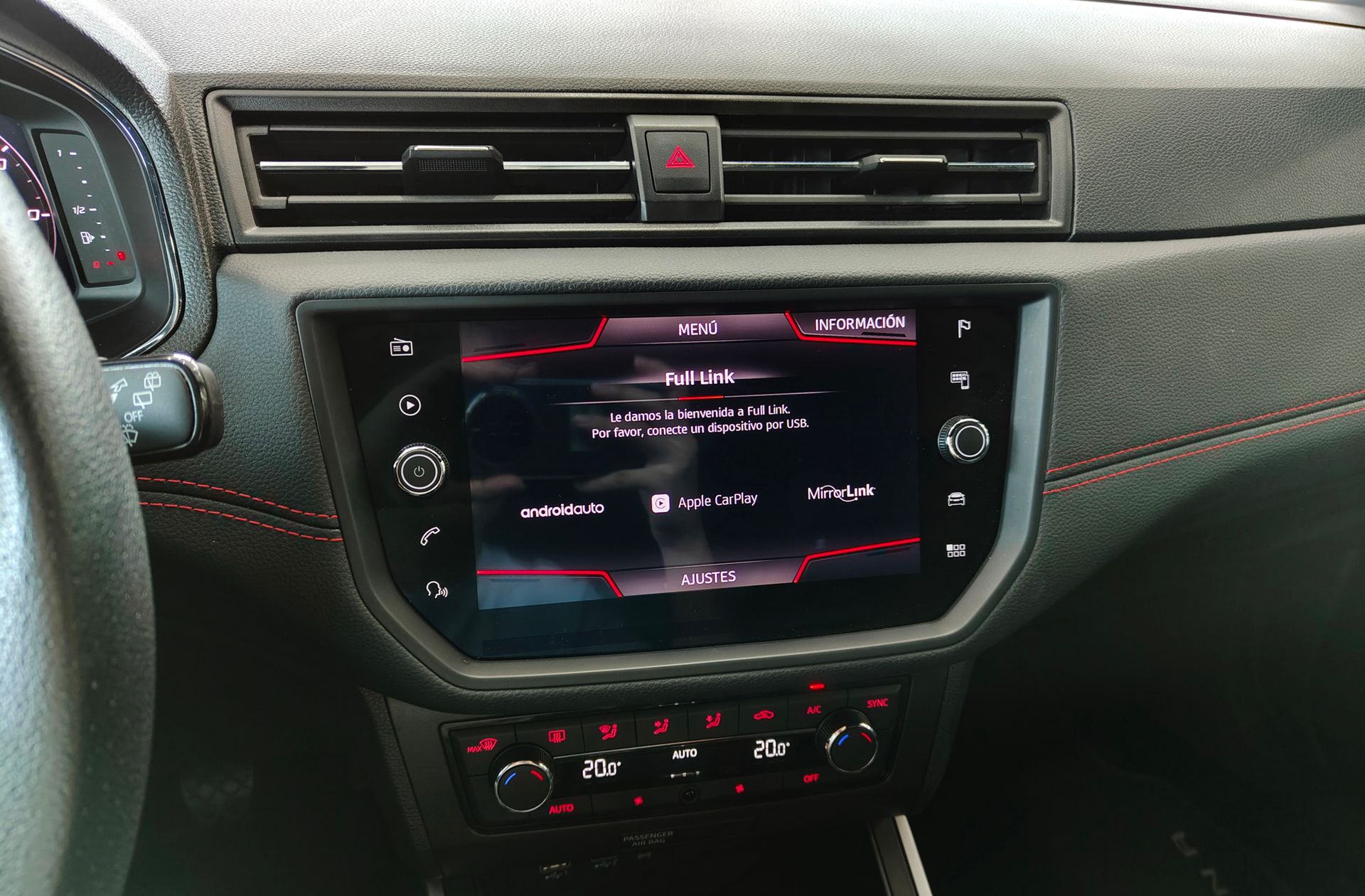 SEAT Arona 1.0 TSI Ecomotive FR Edition - foto 9