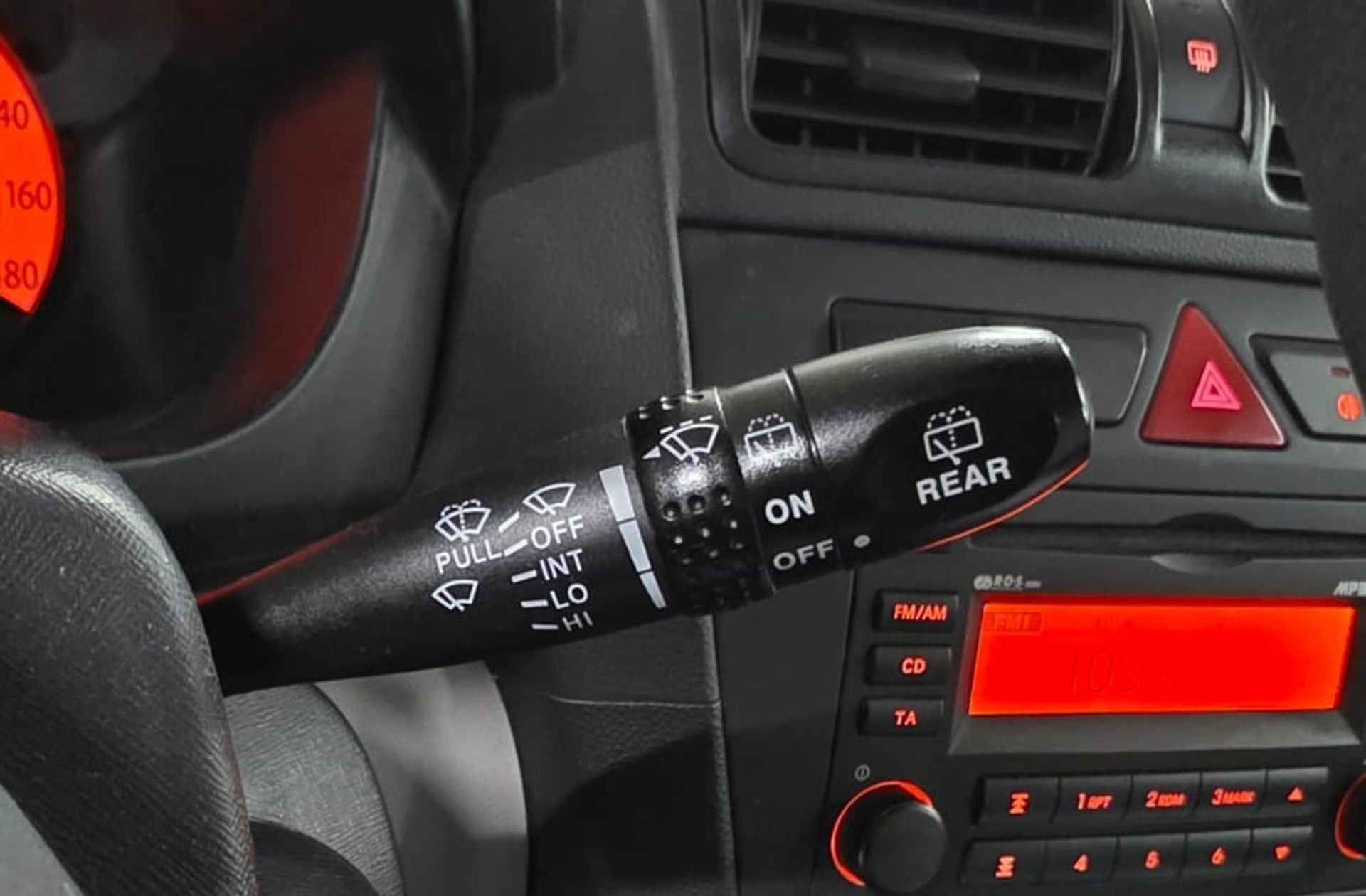 Kia Picanto 1.1 Active - foto 23