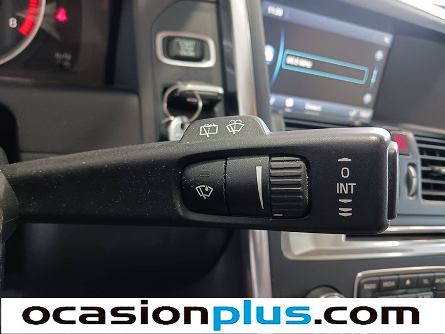 Foto Volvo XC60 Volvo XC60 2.0 T5 Momentum Auto (241CV)