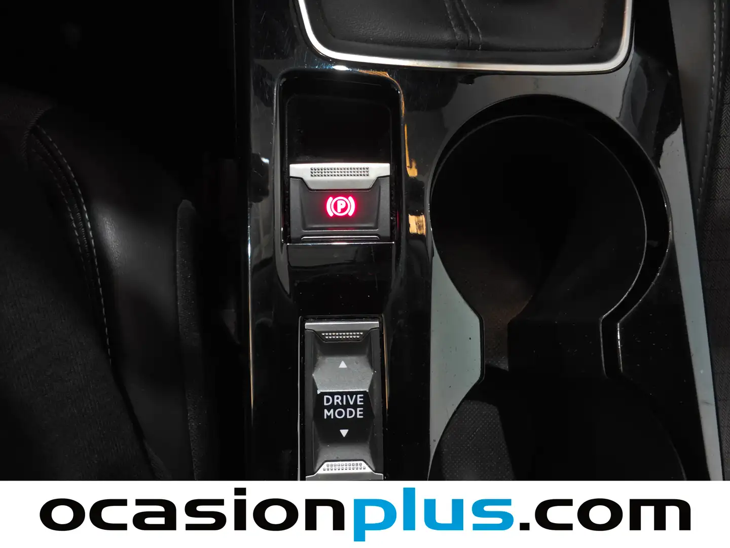 Foto Peugeot 2008 Peugeot 2008 PureTech 130 S&S Allure Pack (130 CV)