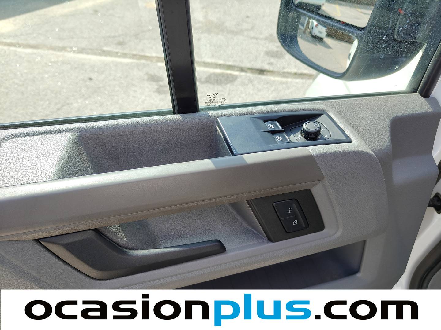 Volkswagen Crafter Volkswagen Crafter Furgon Furgon Batalla Media TA 2.0 TDI (140 CV) 3.500 140cv