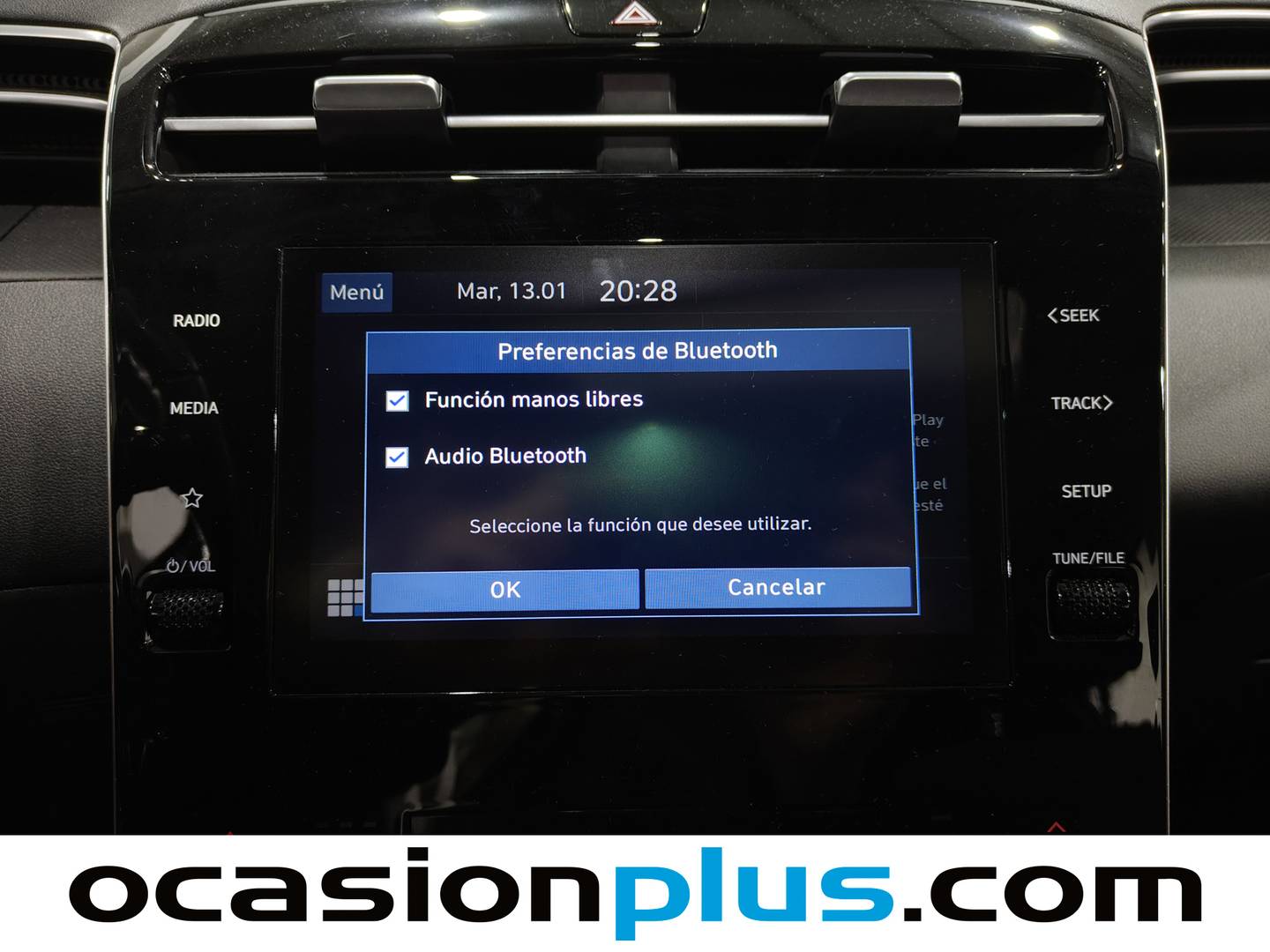 Foto Hyundai Tucson Hyundai Tucson 1.6 TGDI HEV Maxx Sky Auto (230 CV)