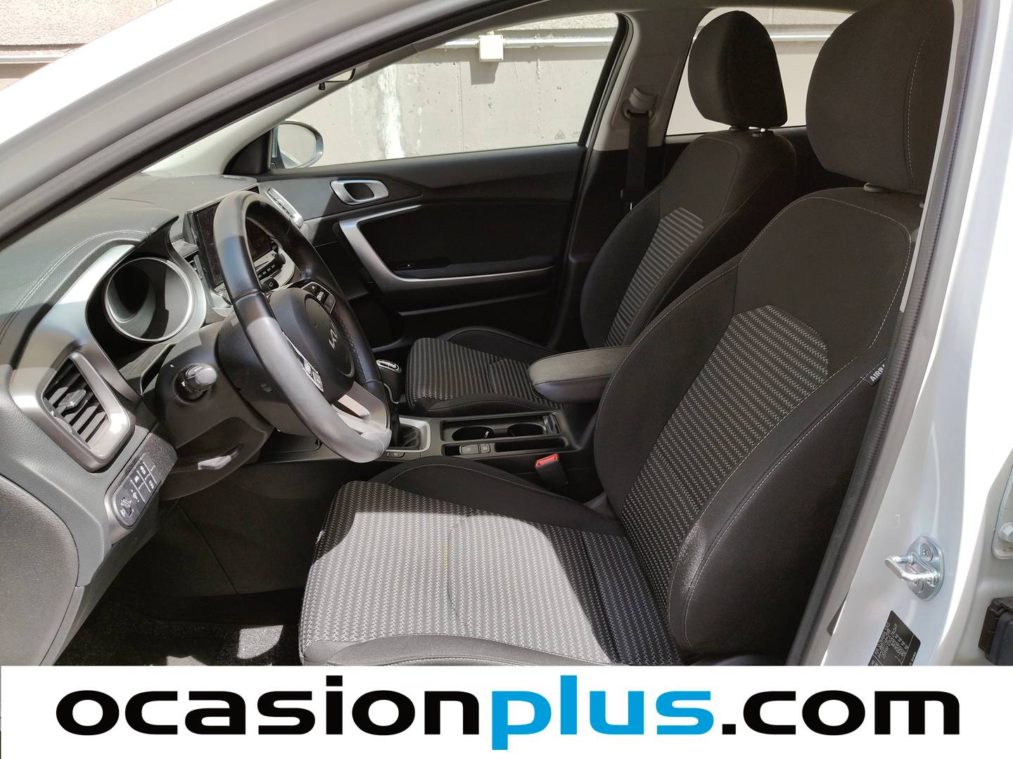 Foto asientos delanteros KIA XCeed KIA XCeed 1.0 T-GDi Drive (100 CV)