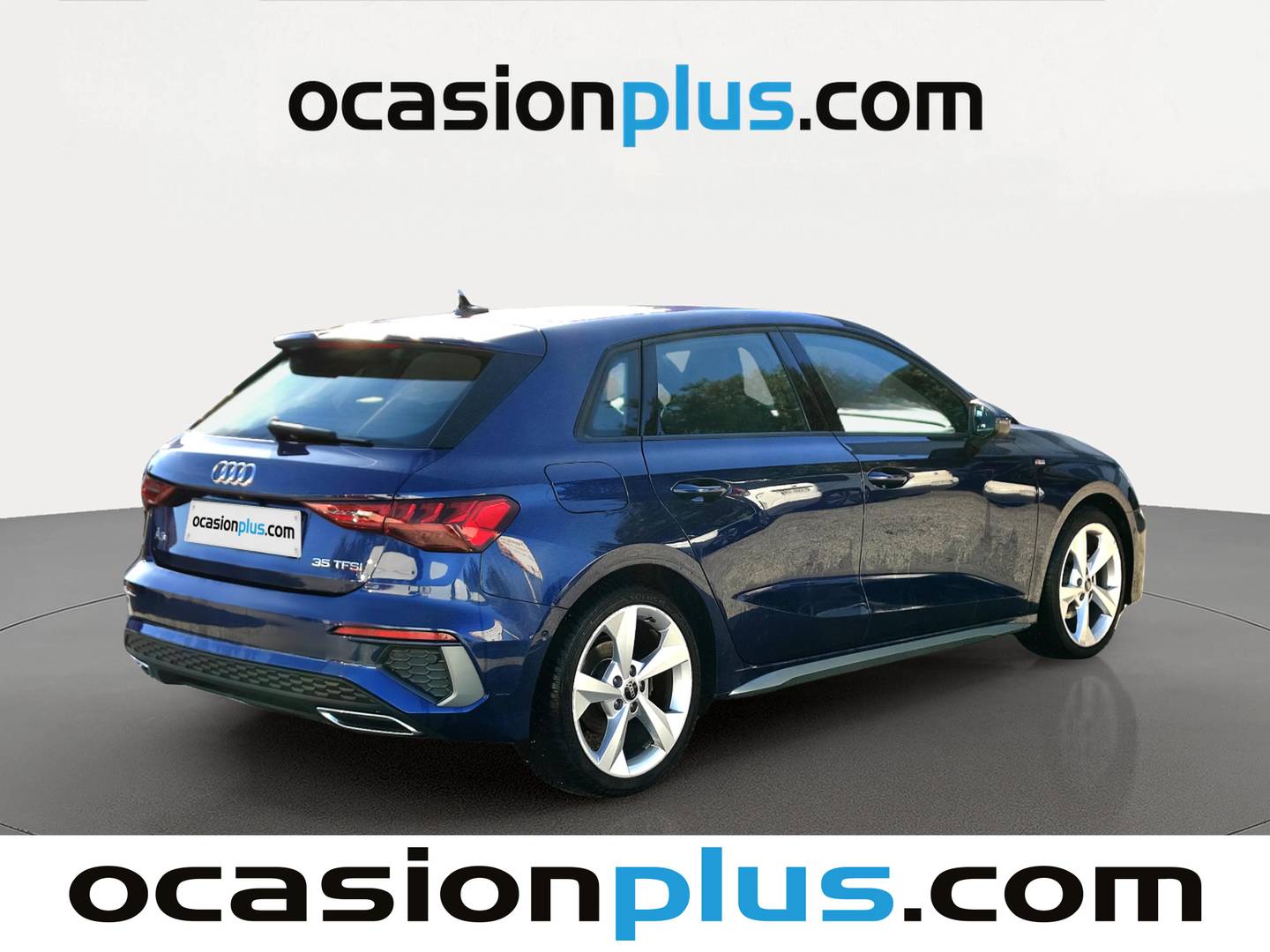 Foto trasera Audi A3 Audi A3 Sportback S line 35 TFSI (150 CV) S tronic derecha