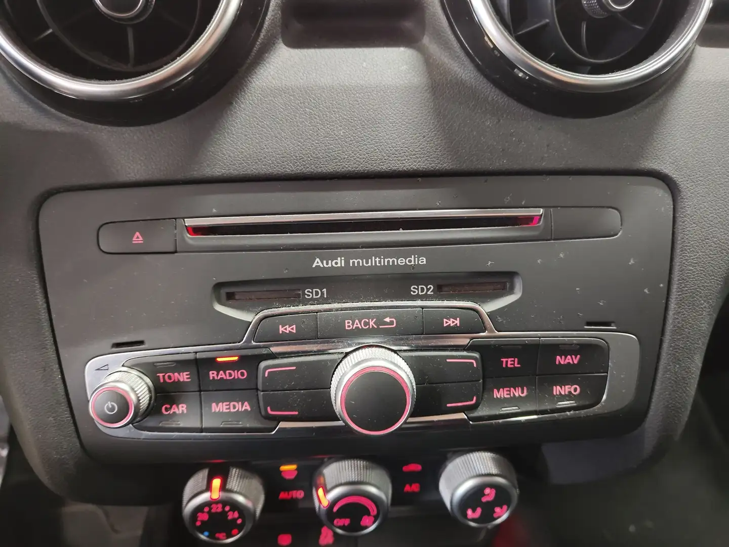 Foto Audi A1 Audi A1 Sportback Adrenalin 1.6 TDI (116 CV) Pack S-Line