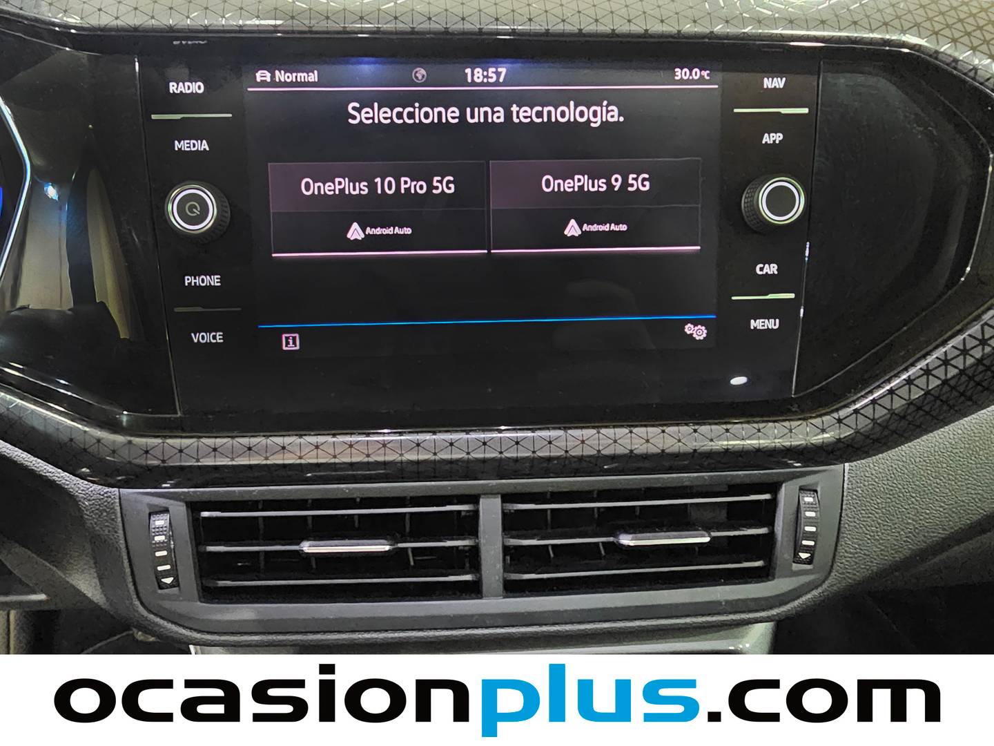 Equipamiento del Volkswagen T-Cross Volkswagen T-Cross Sport 1.0 TSI (110 CV) DSG