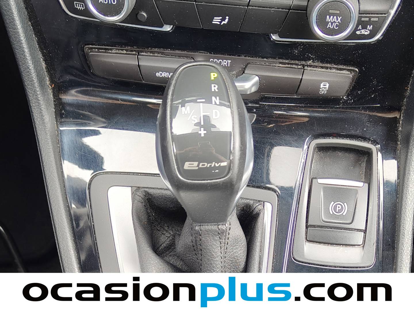 Foto BMW Serie 2 Active Tourer BMW Serie 2 225xe iPerformance Active Tourer (224 CV)