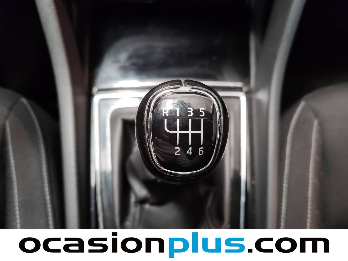 Foto Skoda Karoq Skoda Karoq 1.0 TSI Like  (115 CV)