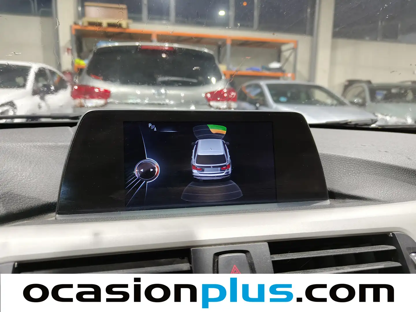 Foto BMW Serie 3 BMW Serie 3 318d Touring  (143 CV)