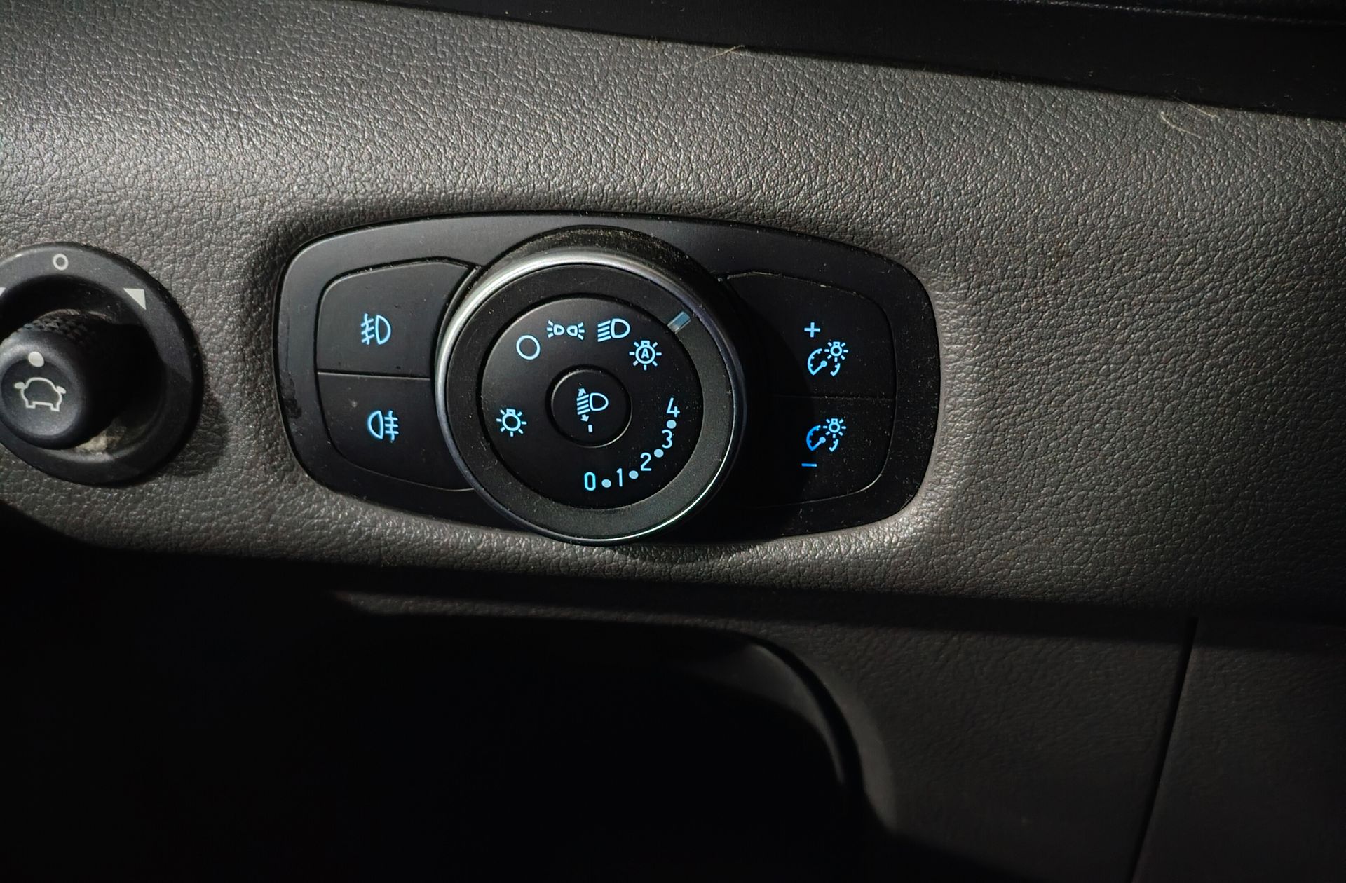 Ford Transit Furgon 350 L3H2 Trend - foto 19