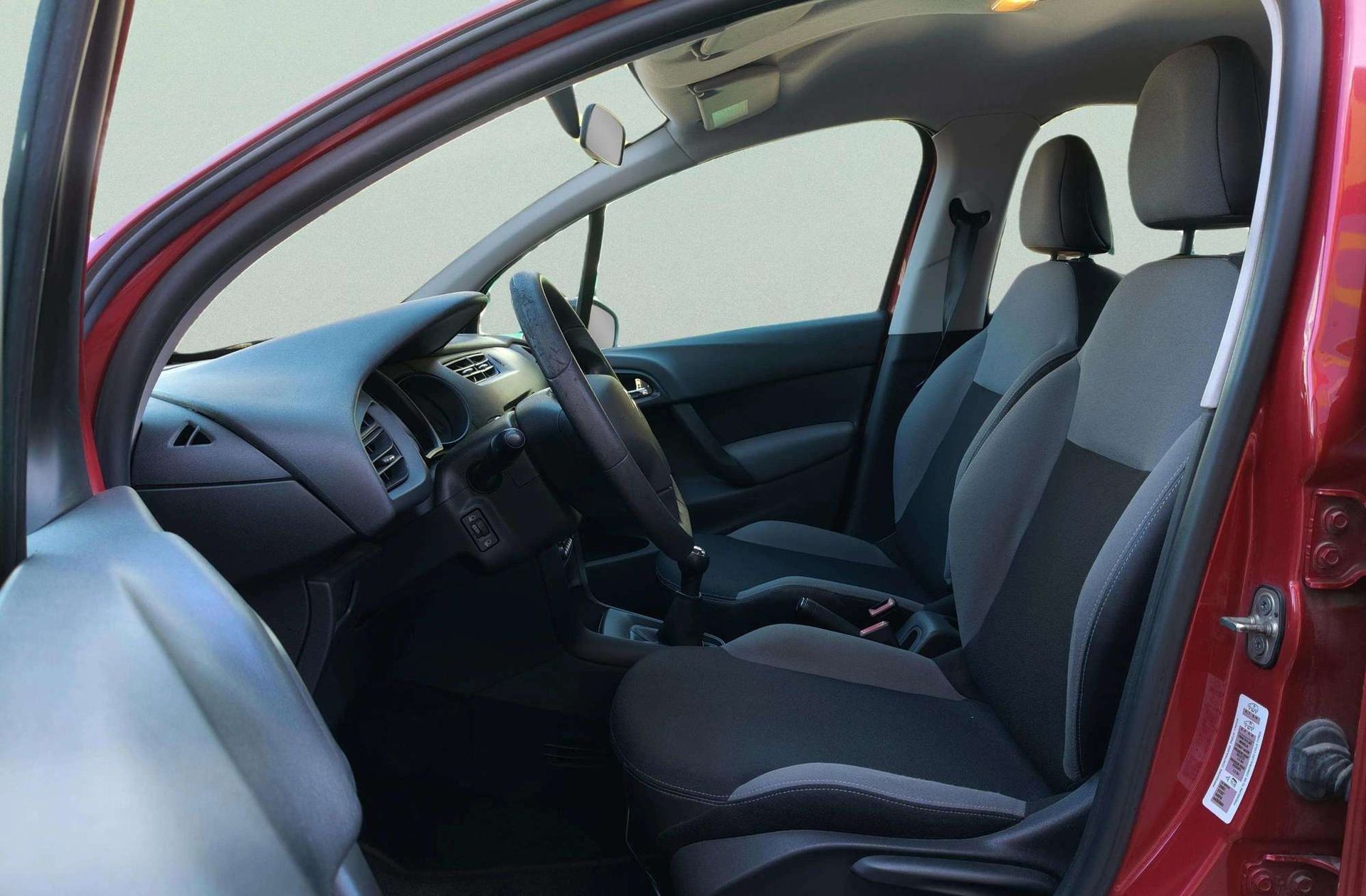 Citroën C3 1.4i LX - foto 8