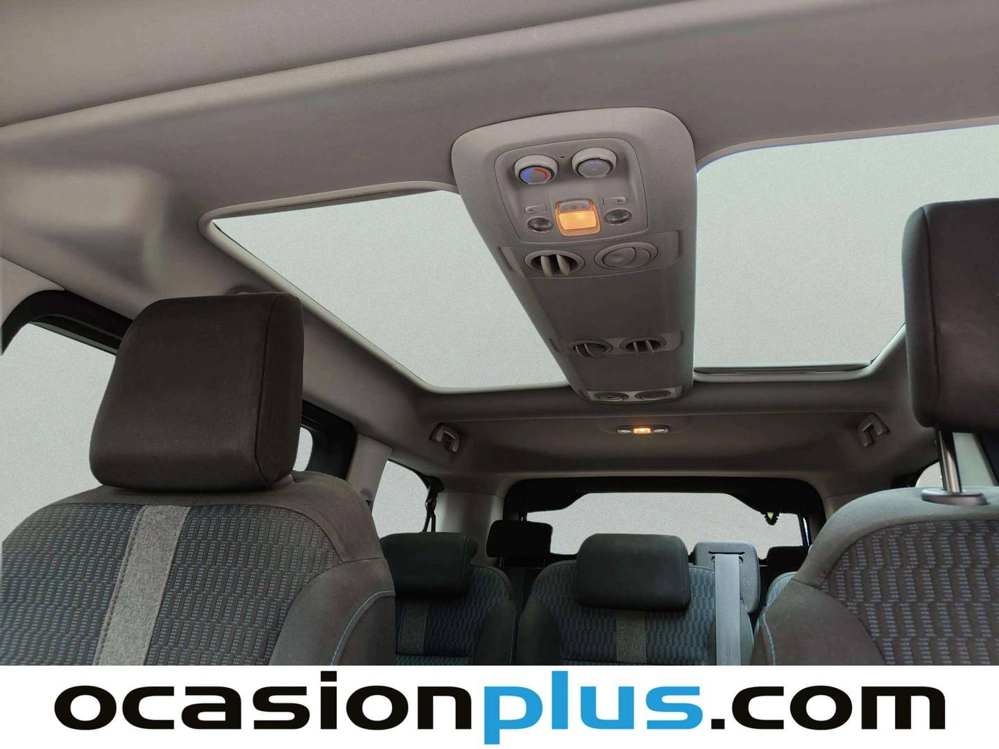 Equipamiento del Peugeot Traveller Peugeot Traveller 2.0 BlueHDi Active EAT6 Standard (180 CV) 8 Plazas