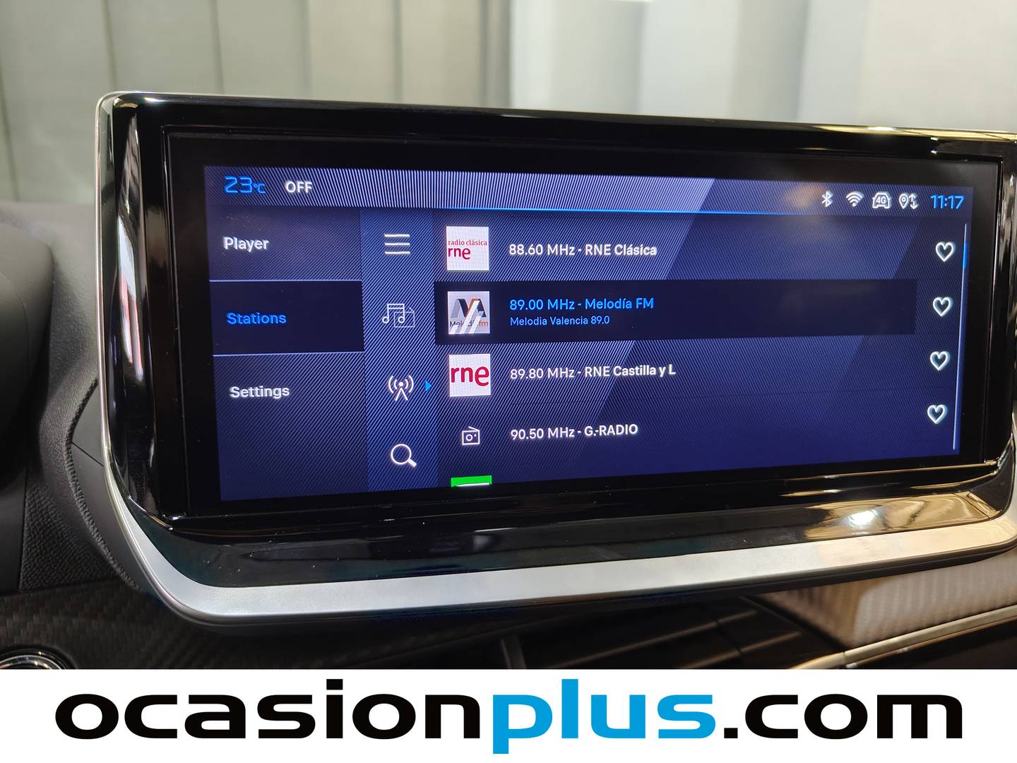 Foto Peugeot 2008 Peugeot 2008 Allure Hybrid eDCS6 (136 CV)