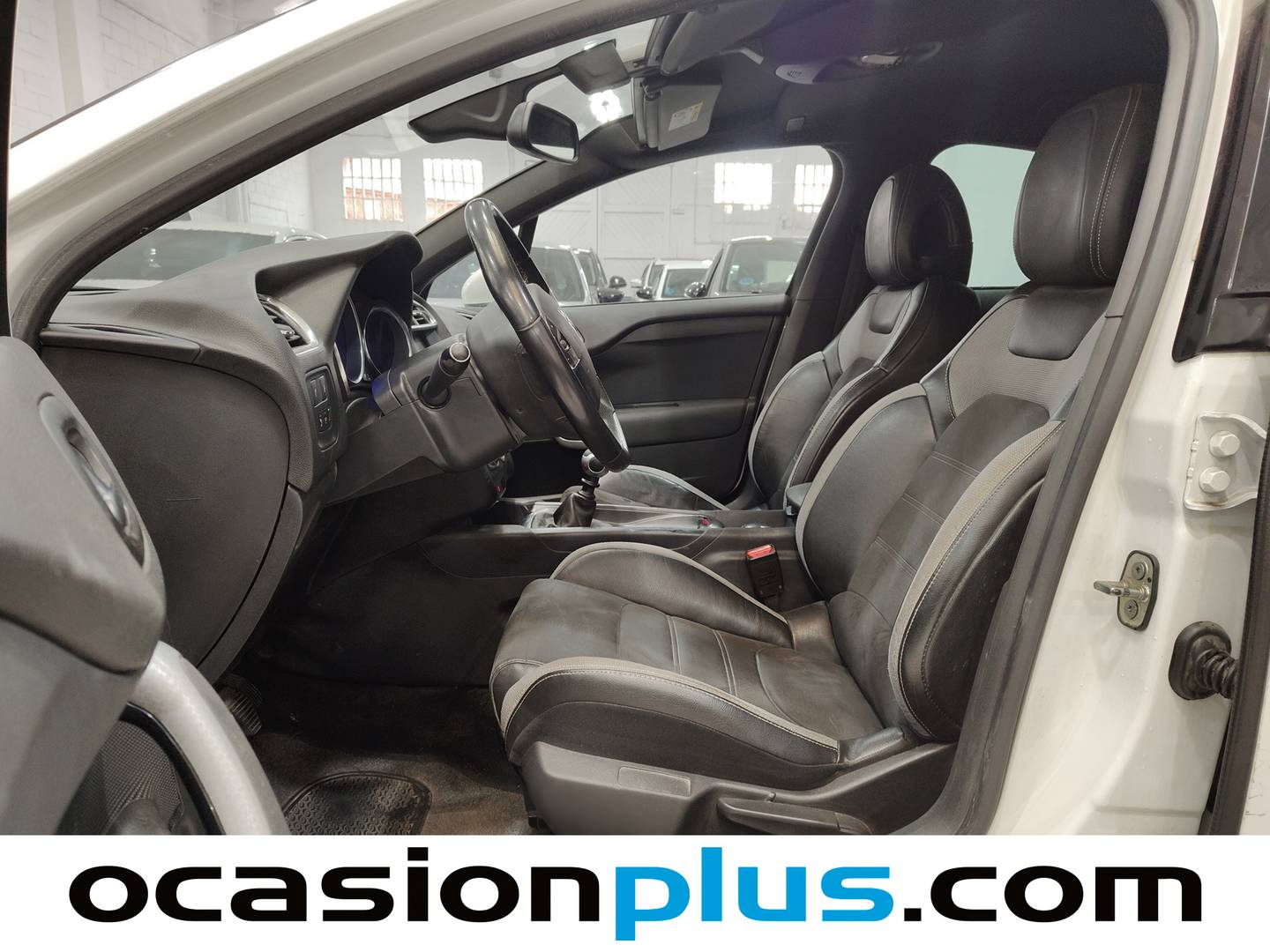 Foto asientos delanteros DS DS 4 Crossback DS DS 4 Crossback PureTech 131 S&S Style (131 CV)