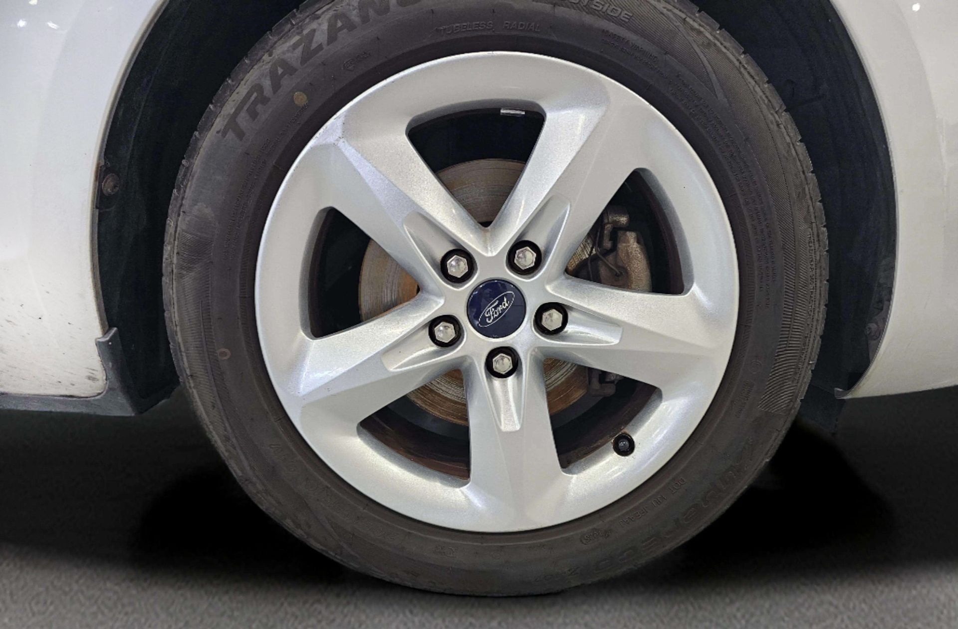 Ford Focus 1.6 TDCi Trend - foto 29