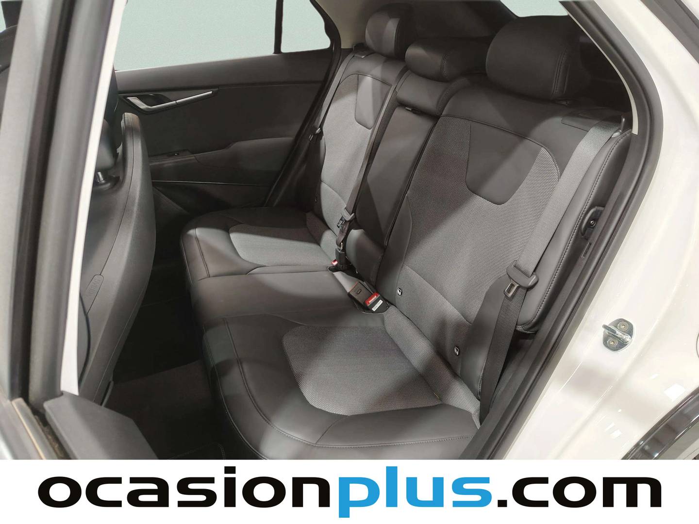Foto asientos traseros KIA Niro Kia Niro 1.6 GDi HEV Híbrido Drive (141 CV)