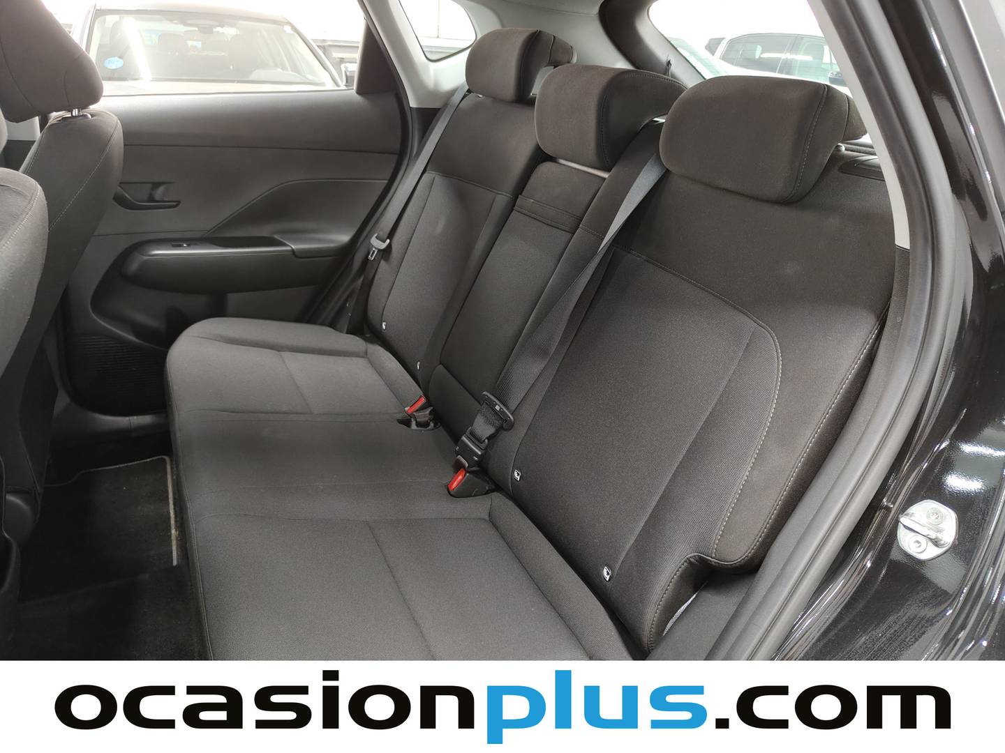 Foto asientos traseros Hyundai Kona Hyundai Kona 1.6 GDI HEV Maxx DT (129 CV)