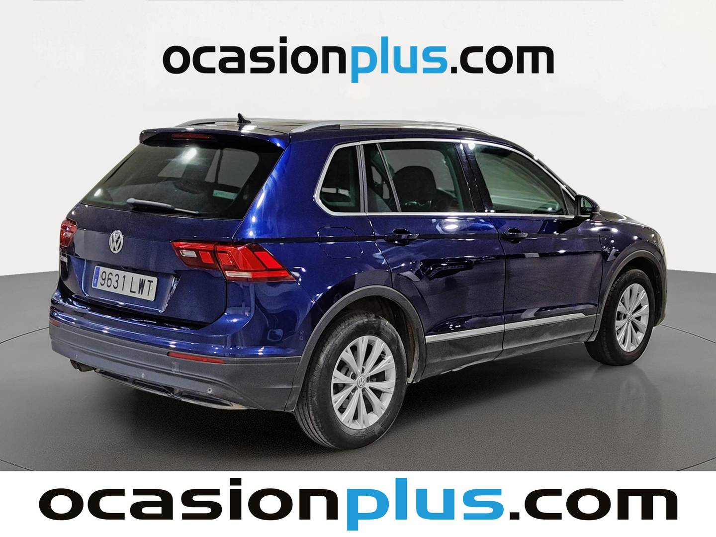 Foto trasera Volkswagen Tiguan Volkswagen Tiguan Advance 2.0 TDI (150 CV) DSG derecha