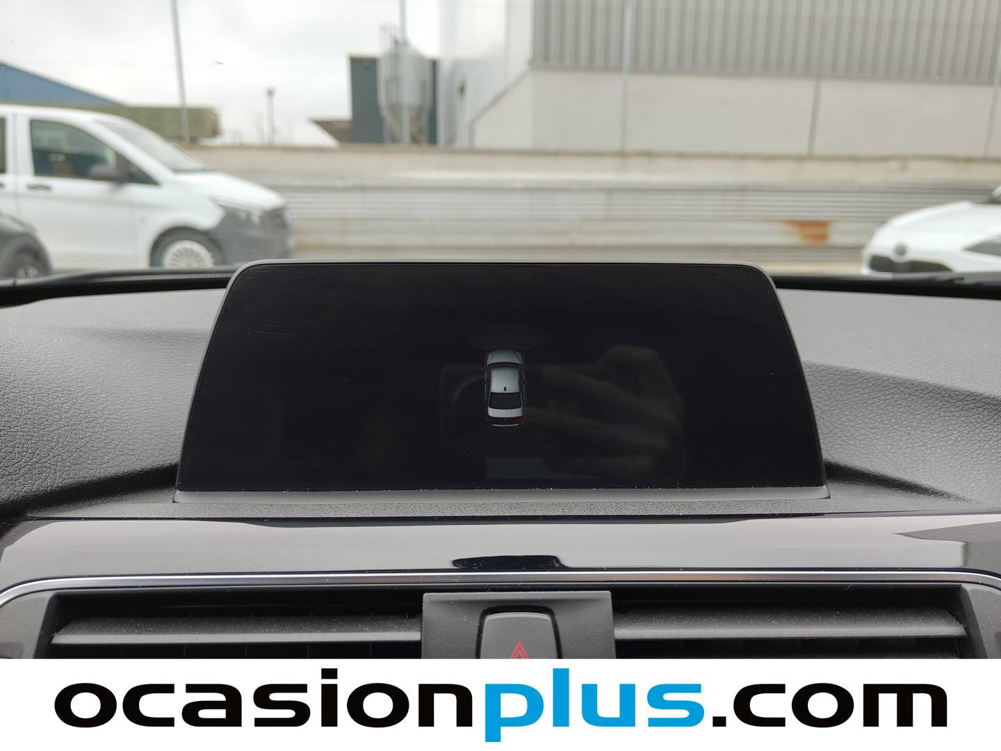 Foto BMW Serie 3 BMW Serie 3 318d Business (150 CV)