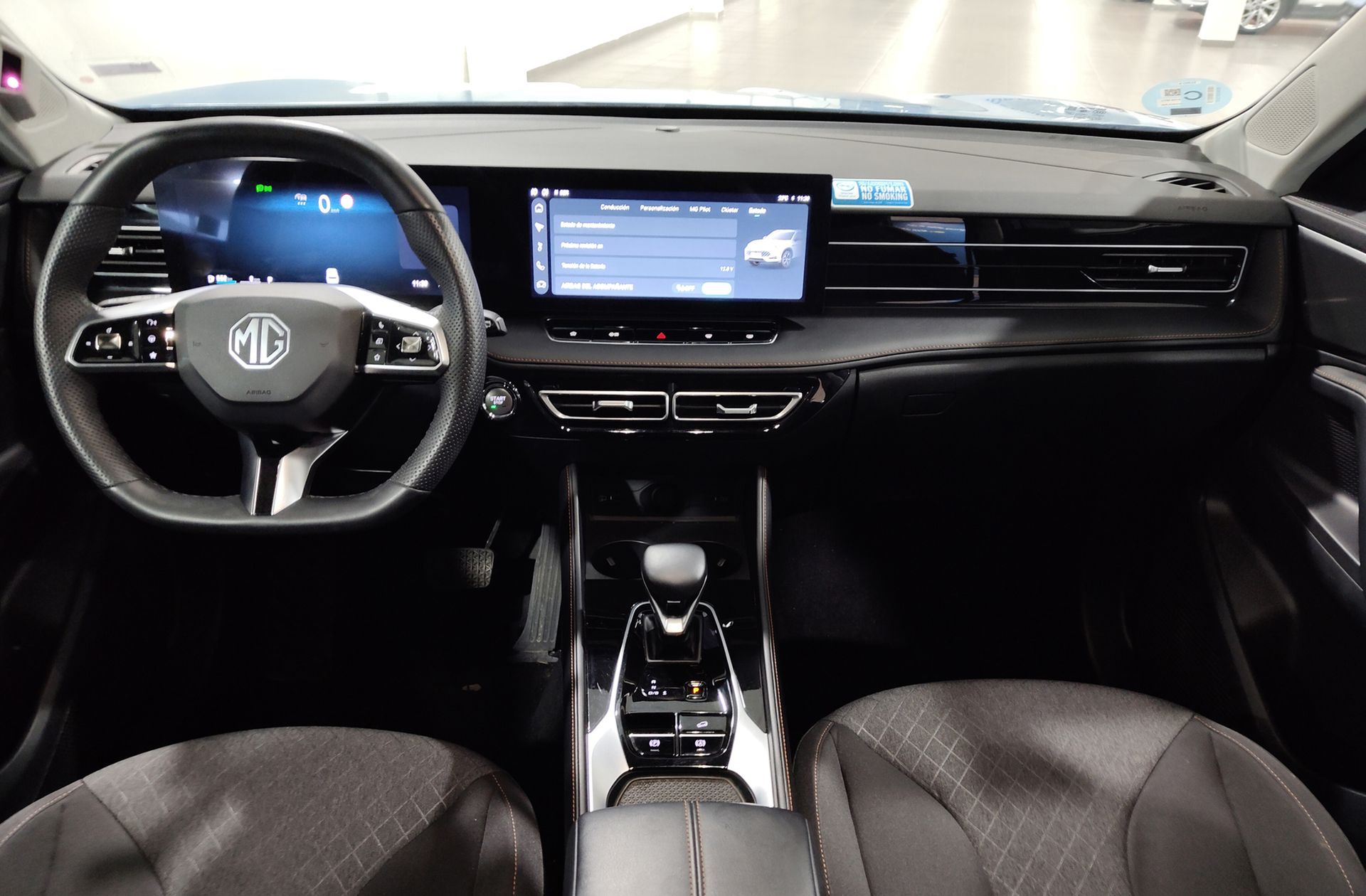 MG HS 1.5T Comfort DCT - foto 6