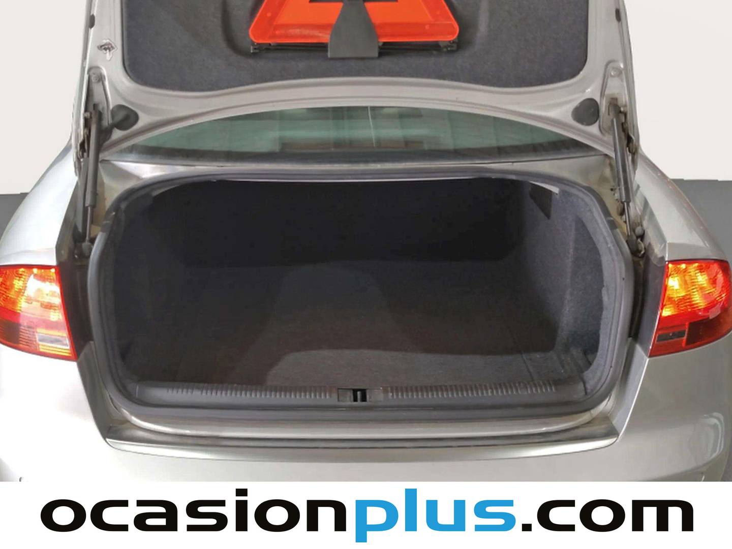 Fotos maletero Audi A4 Audi A4 2.0 TDI DPF (170 CV) Pack S-line