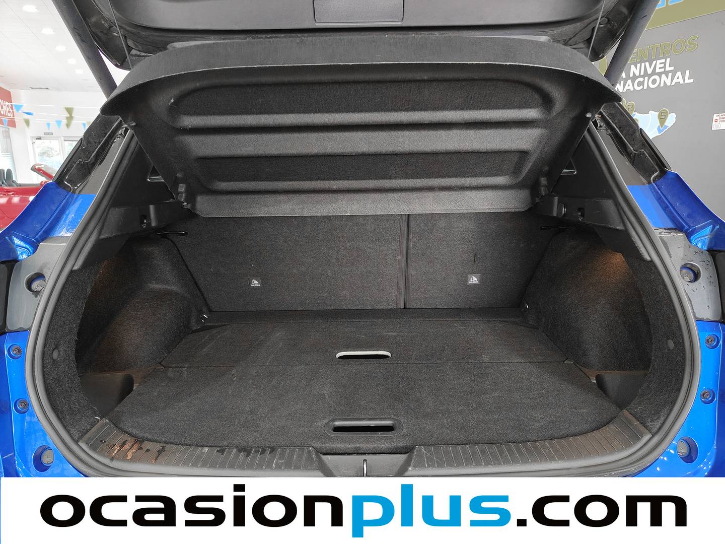 Fotos maletero Nissan QASHQAI Nissan Qashqai DIG-T 140 mHEV N-Connecta 4x2 (140 CV)