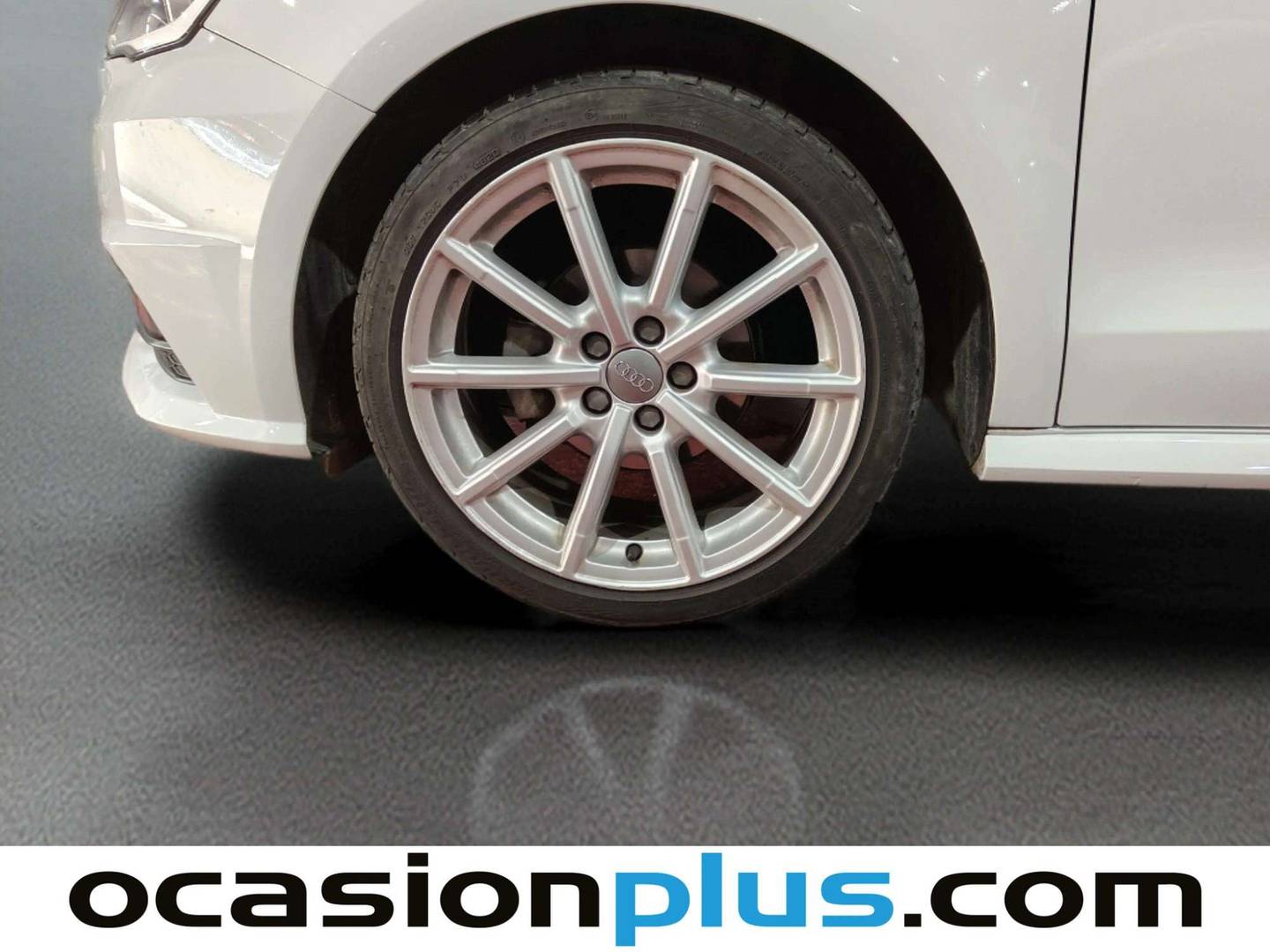 Audi A1 Audi A1 Sportback Adrenalin 1.4 TDI (90 CV) Pack S-Line diésel