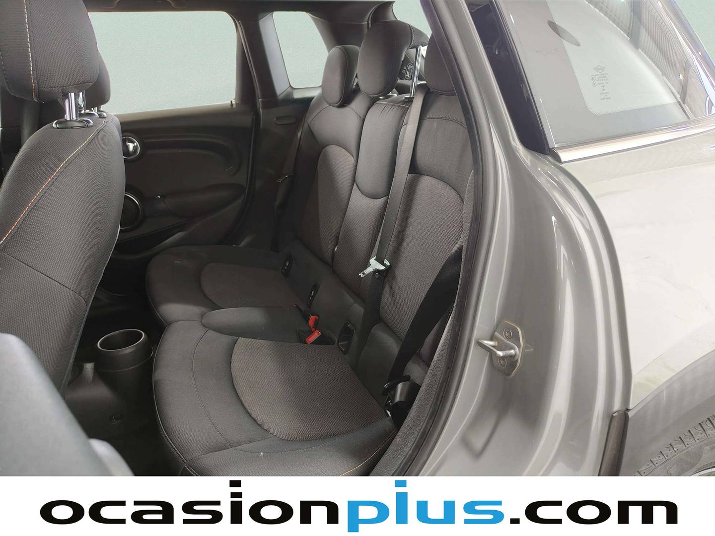 Foto asientos traseros Mini MINI MINI MINI Cooper 5 Puertas Cooper 5 Puertas D  (116 CV)