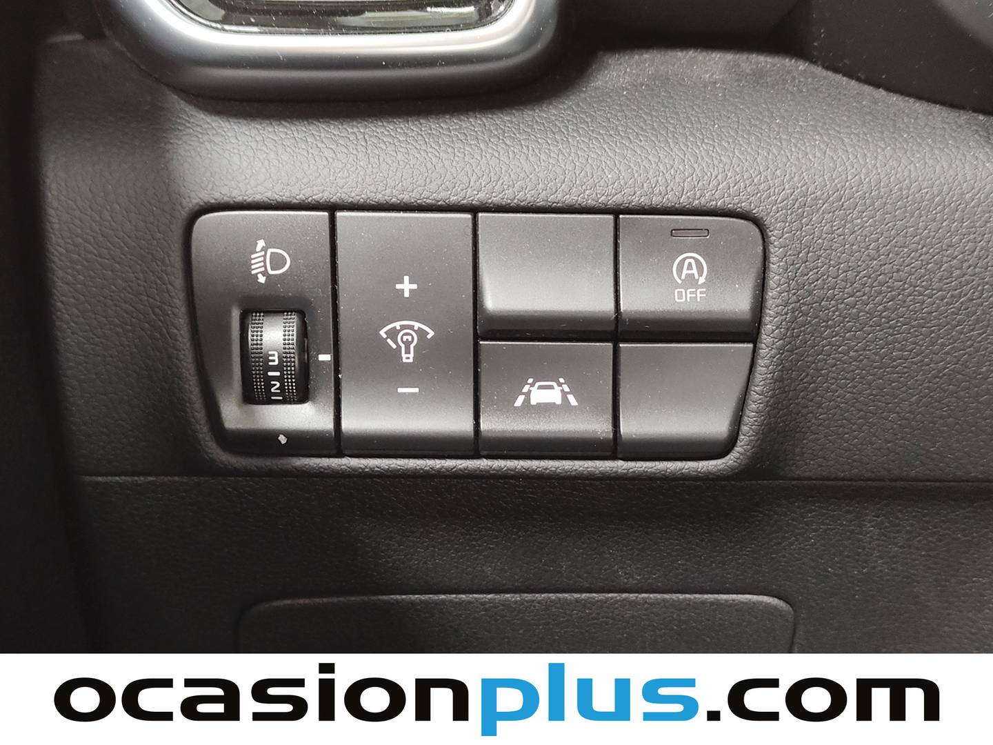 KIA Sportage KIA Sportage 1.6 MHEV Drive 4x2 (136 CV) seminuevo