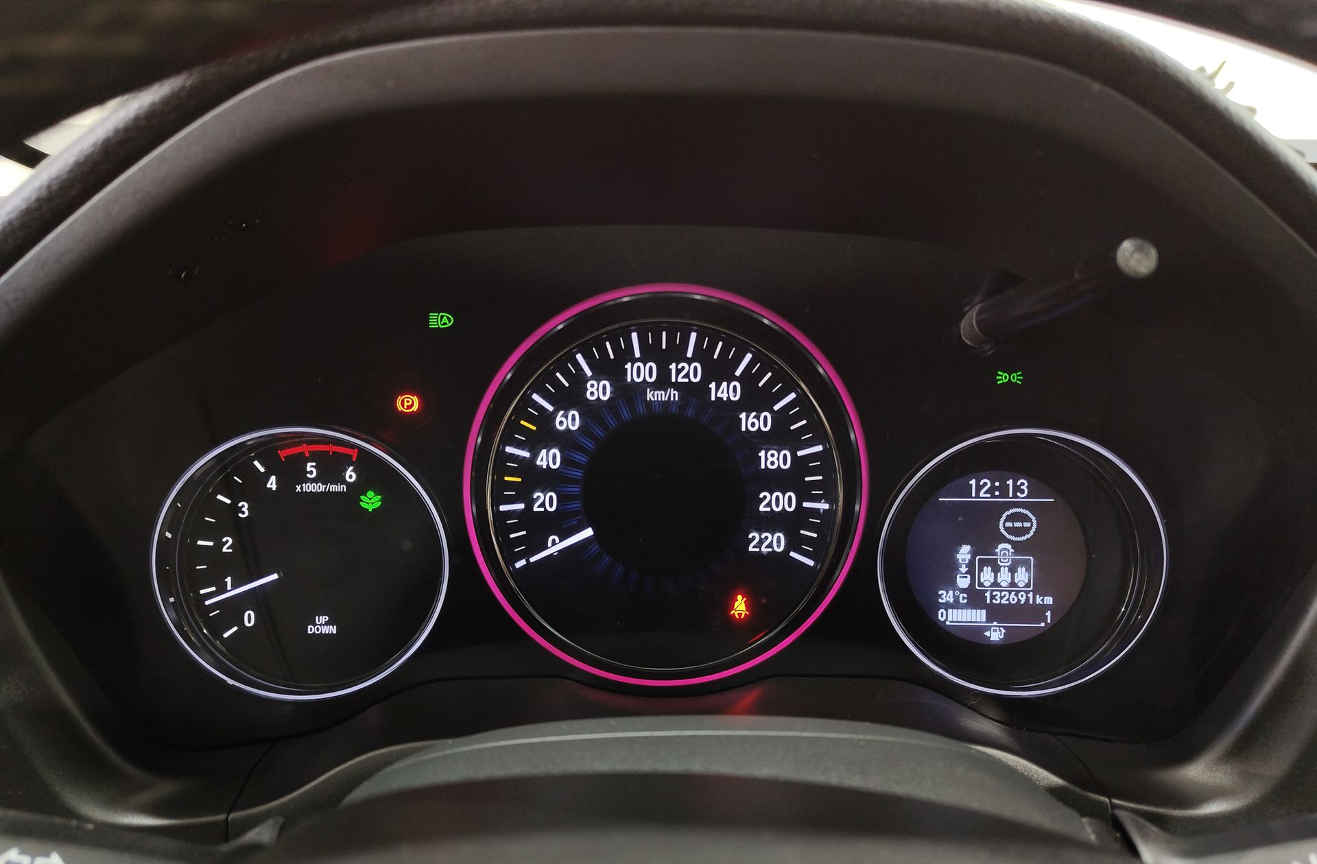 Honda HR-V 1.6 i-DTEC Executive - foto 24