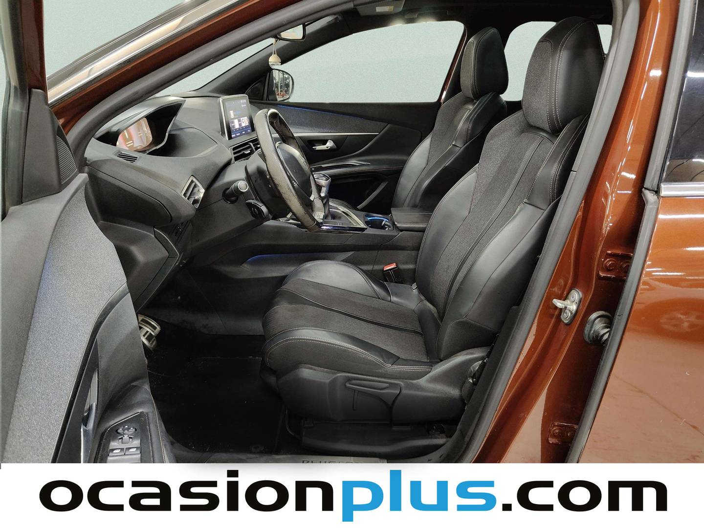 Foto asientos delanteros Peugeot 3008 Peugeot 3008 PureTech 130 S&S GT Line (130 CV)