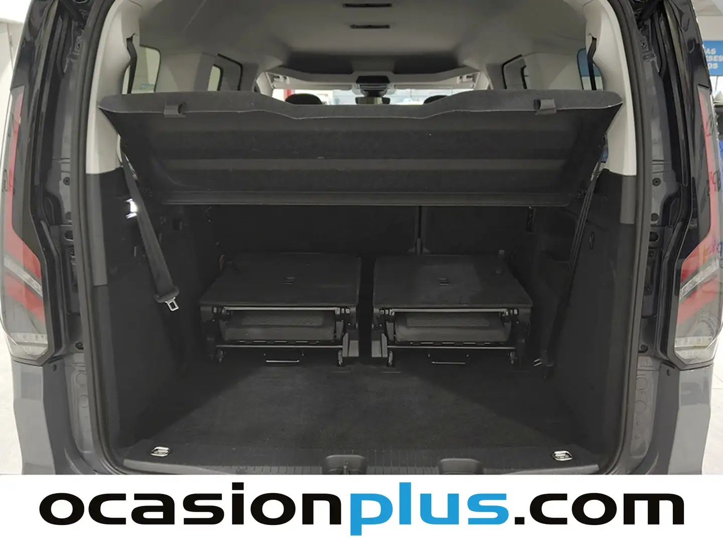 Foto Ford Grand Tourneo Connect Ford Grand Tourneo Connect 2.0 Ecoblue Titanium Auto (122 CV)