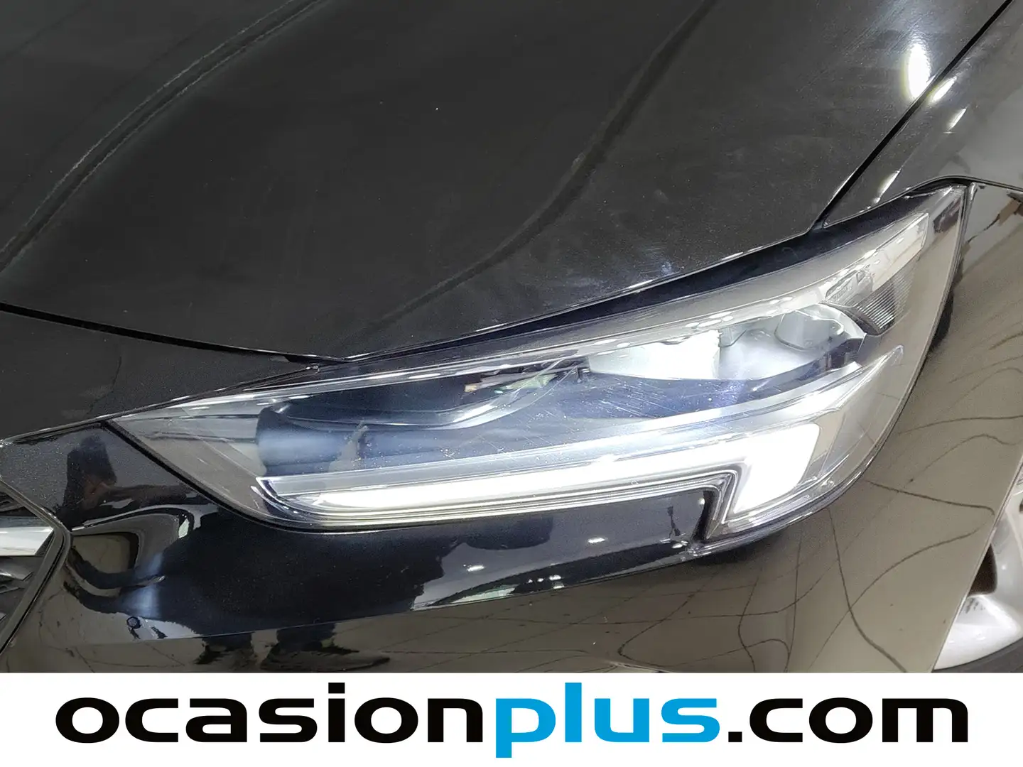 Foto Opel Insignia Opel Insignia Sports Tourer 1.5 D DVH Business Edition AT8 (122 CV)