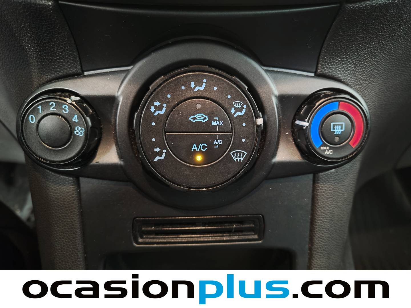 Extras y acabados del Ford Fiesta Ford Fiesta 1.25 Duratec Trend (82 CV)