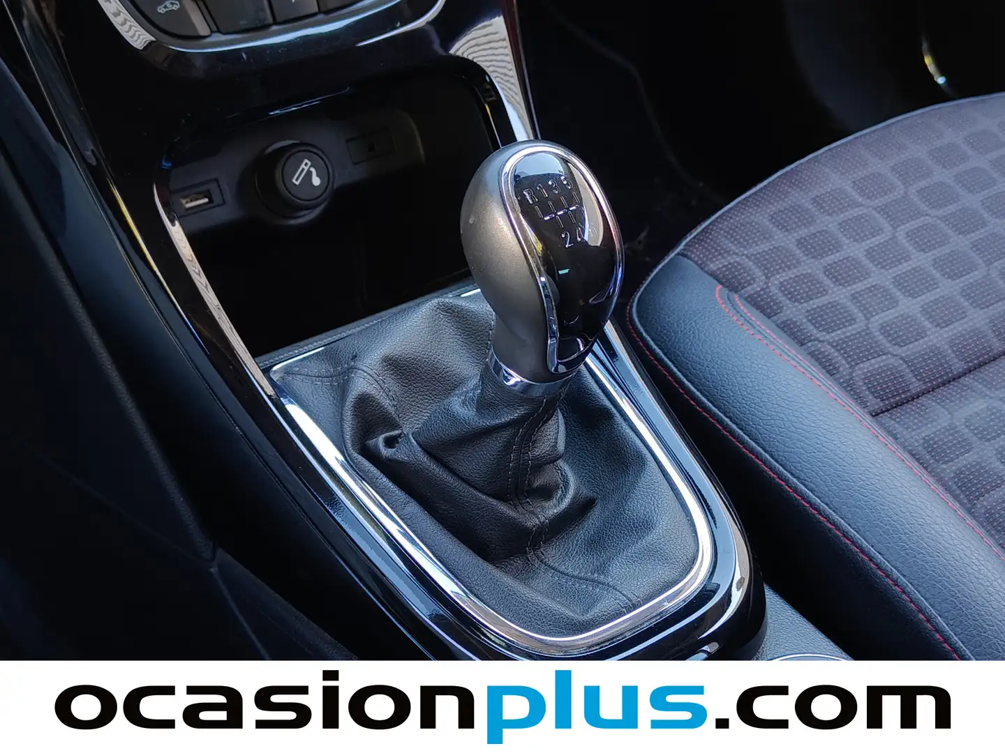 Foto Opel GTC Opel Astra 1.6 Turbo S&S Sportive (200 CV)