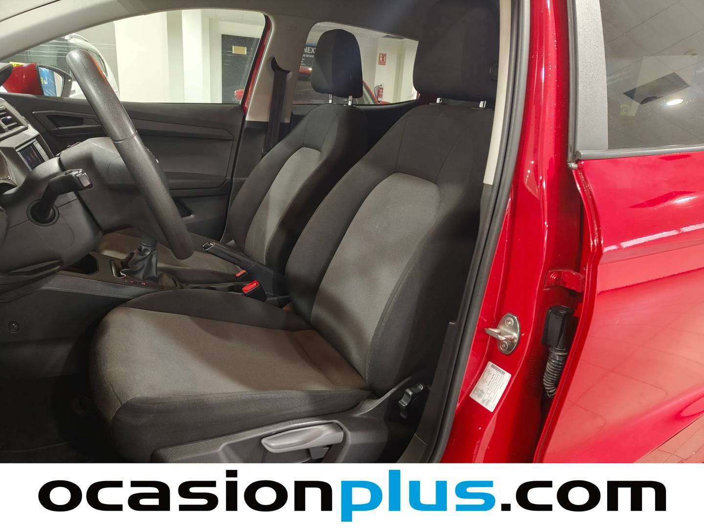 Foto asientos delanteros Seat Ibiza Seat Ibiza 1.0 MPI Reference (80 CV)