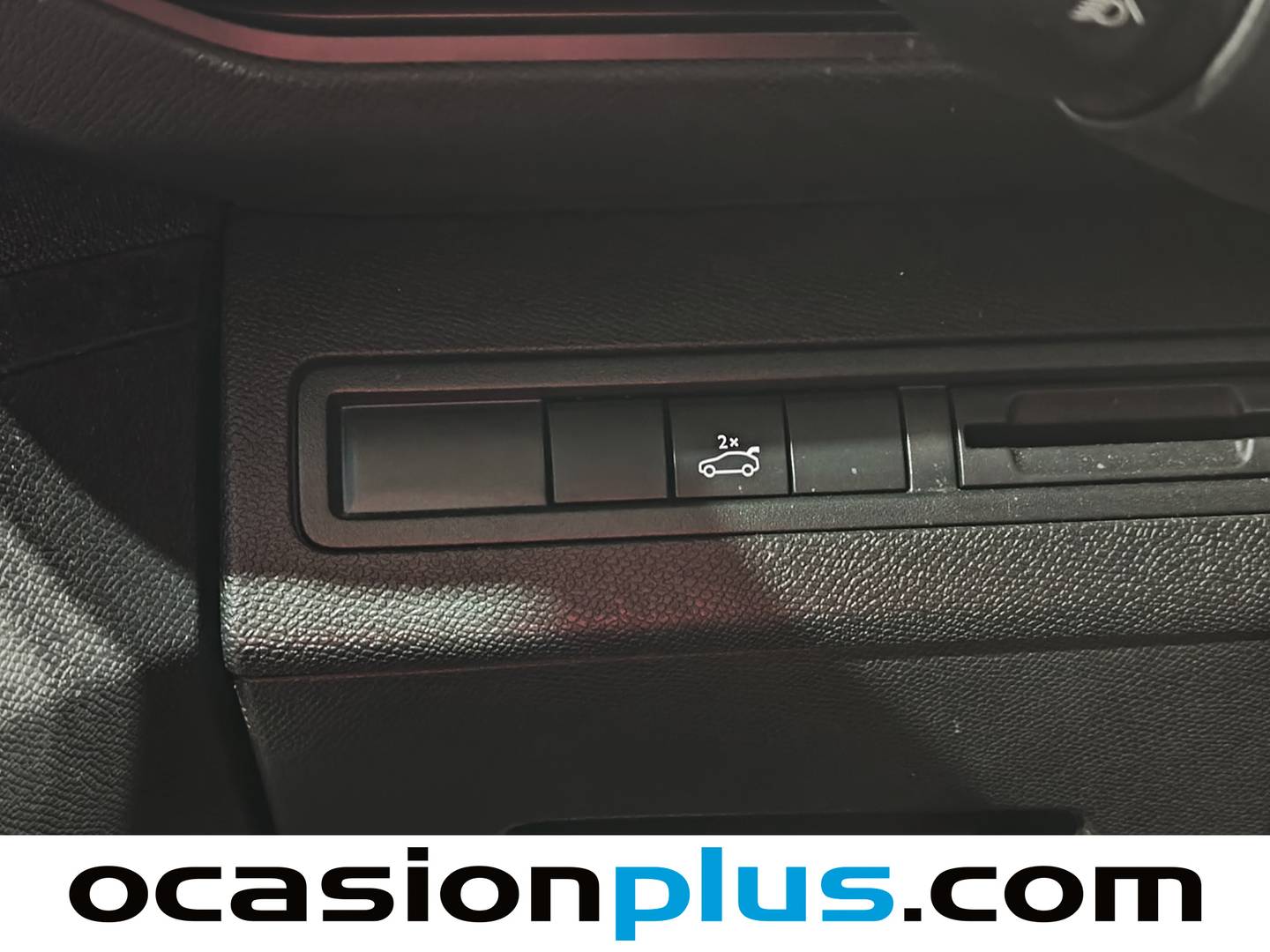 Peugeot 3008 Peugeot 3008 PureTech 130 Allure EAT8 (130 CV) de ocasión