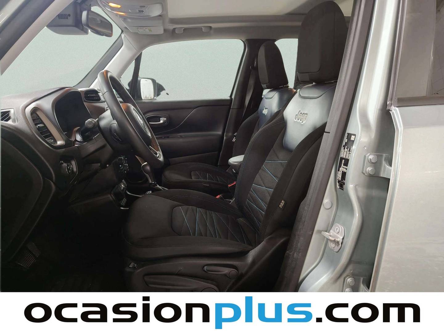 Foto asientos delanteros Jeep Renegade Jeep Renegade 1.5 eHybrid Upland ATX (130 CV)