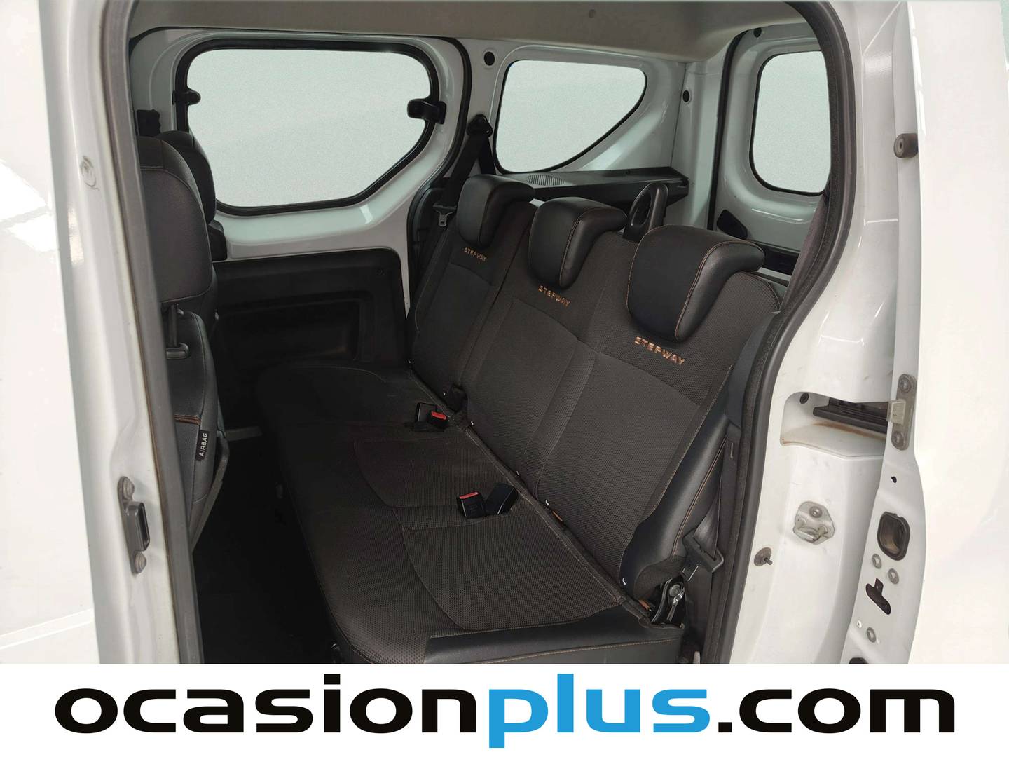 Foto asientos traseros Dacia Dokker Dacia Dokker dCi 90 SL Trotamundos (90 CV)