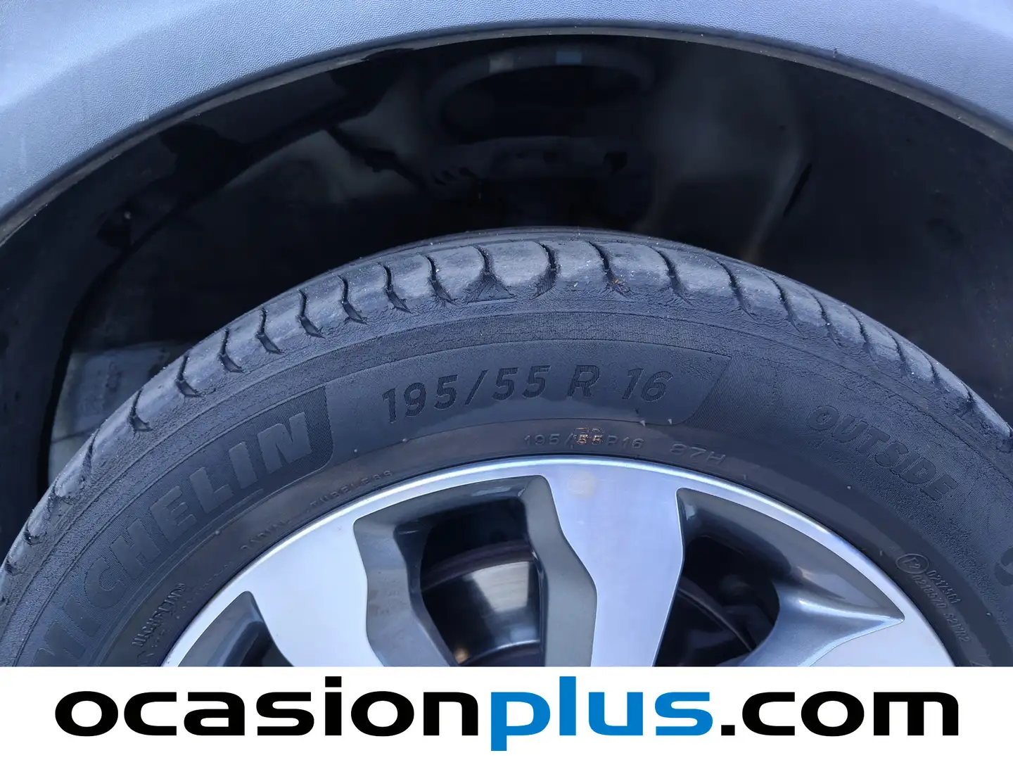 Foto KIA Stonic Kia Stonic 1.0 T-GDi MHEV Drive (100 CV)