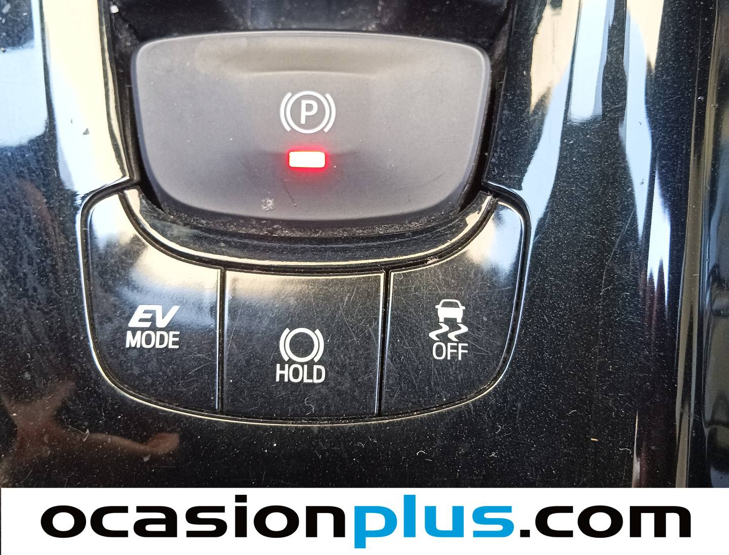 Foto Toyota C-HR Toyota C-HR 1.8 125H Dynamic Plus (122 CV)