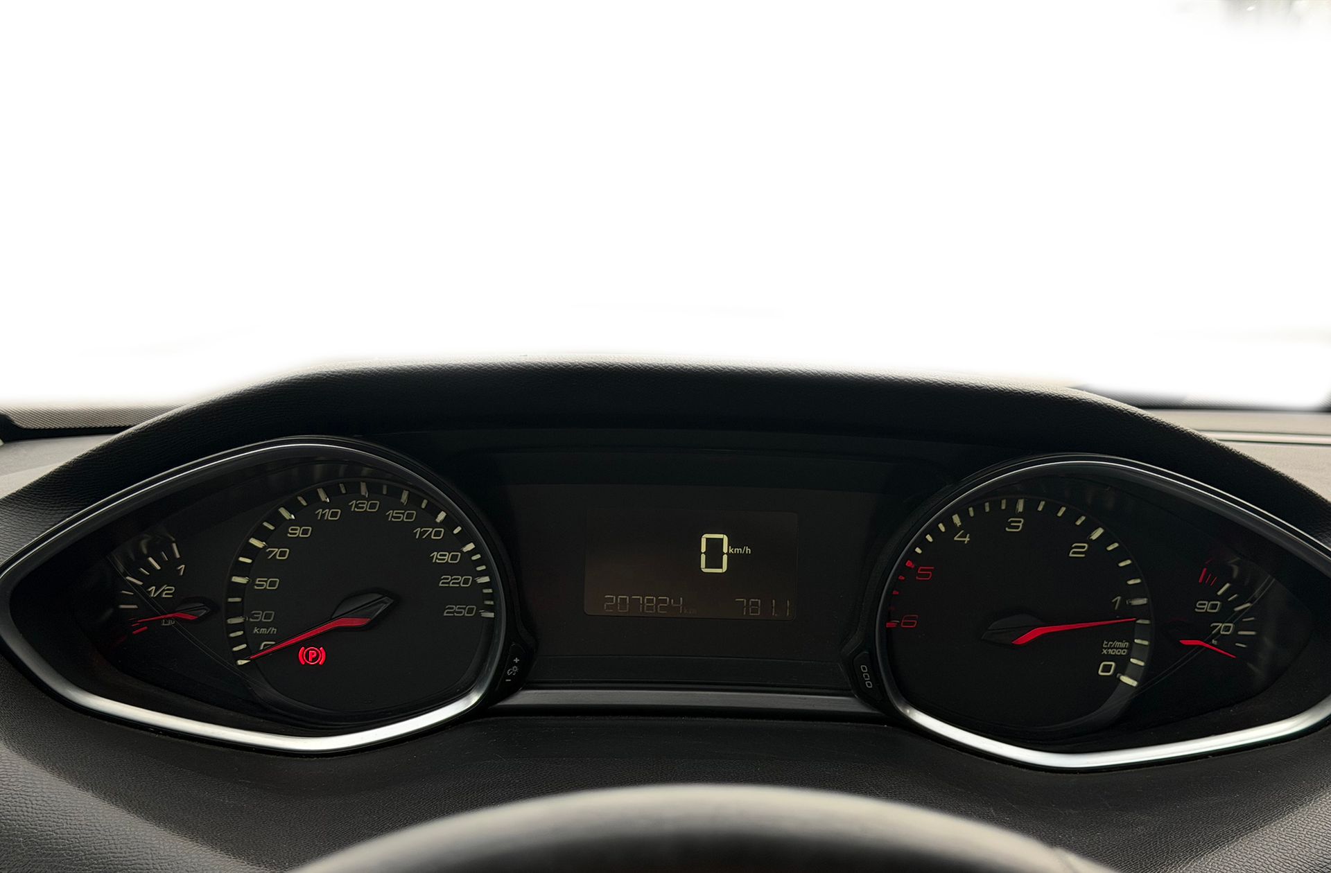 Peugeot 308 BlueHDi 120 Style - foto 19